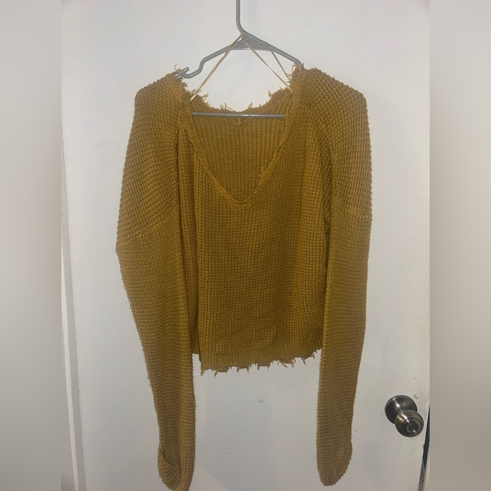 mustard yellow sweater